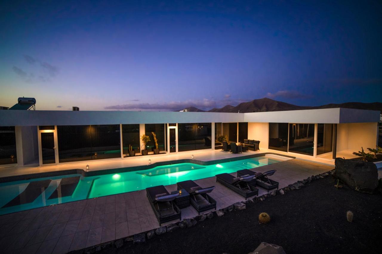Valhalla Vila Playa Blanca  Exterior foto